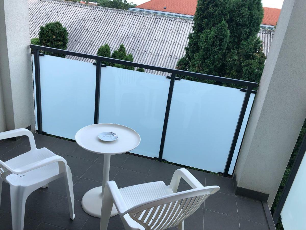 Belle Casa 34 Leilighet Debrecen Eksteriør bilde